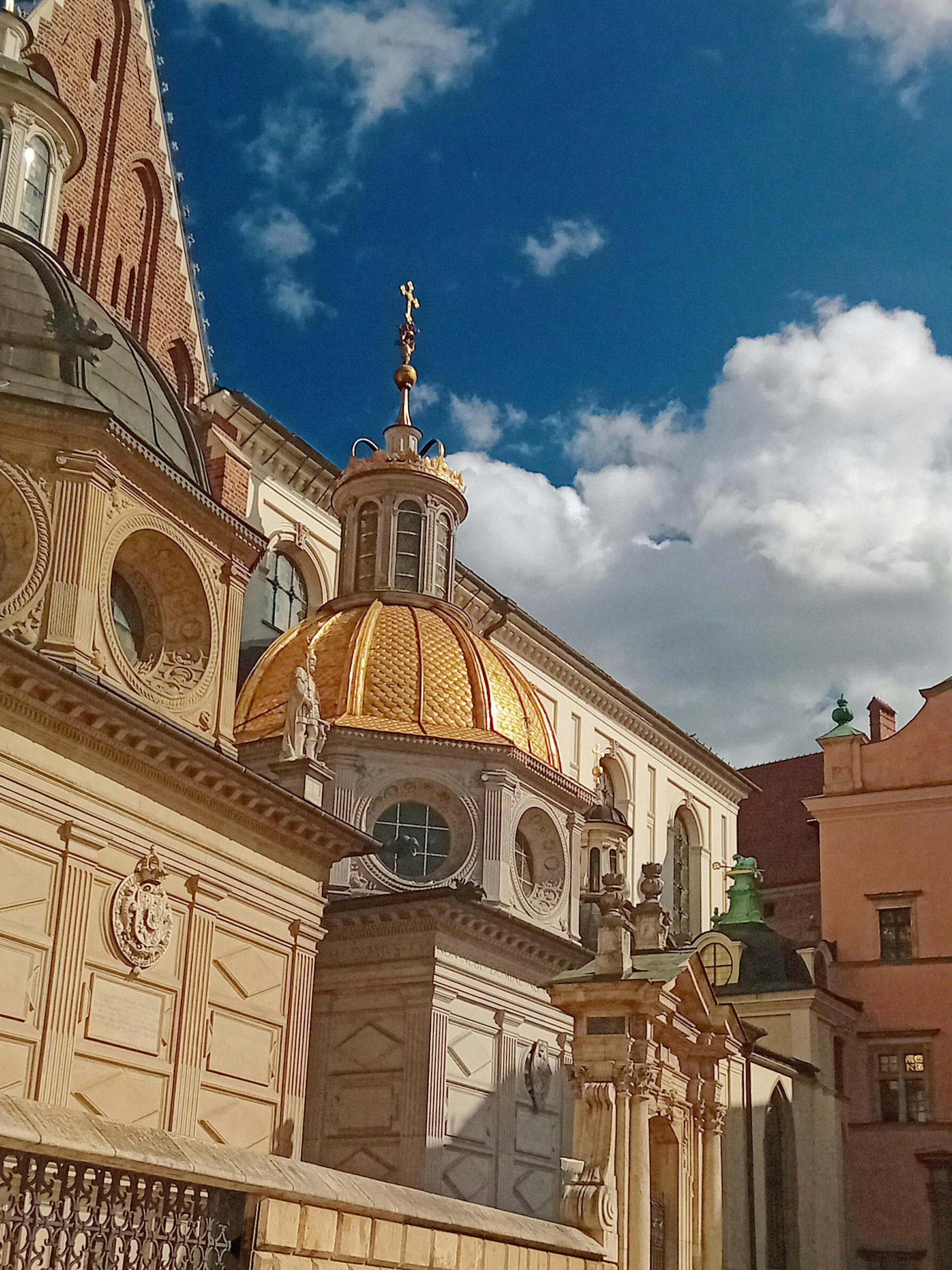 Cracovia, Polonia: guida city break tra Rynek, Wawel e Kazimierz 3 Cupola dorata della Cappella di Sigismondo nella Cattedrale del Wawel a Cracovia