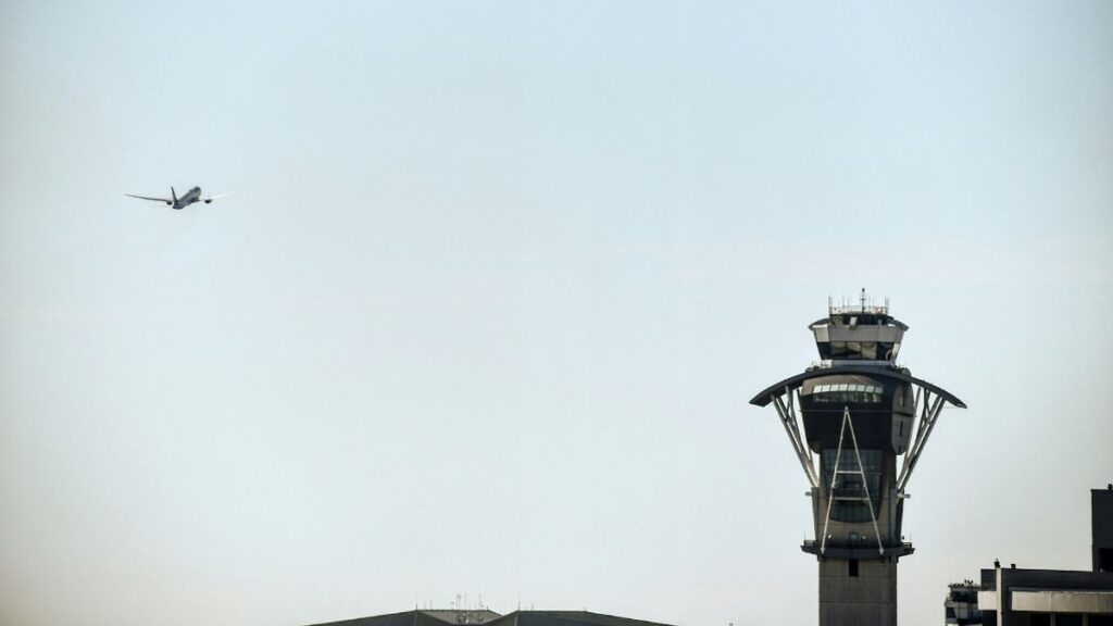 Colpi di traffico aereo e lacune del personale: l'UE può fissare il caos estivo europeo in Europa?