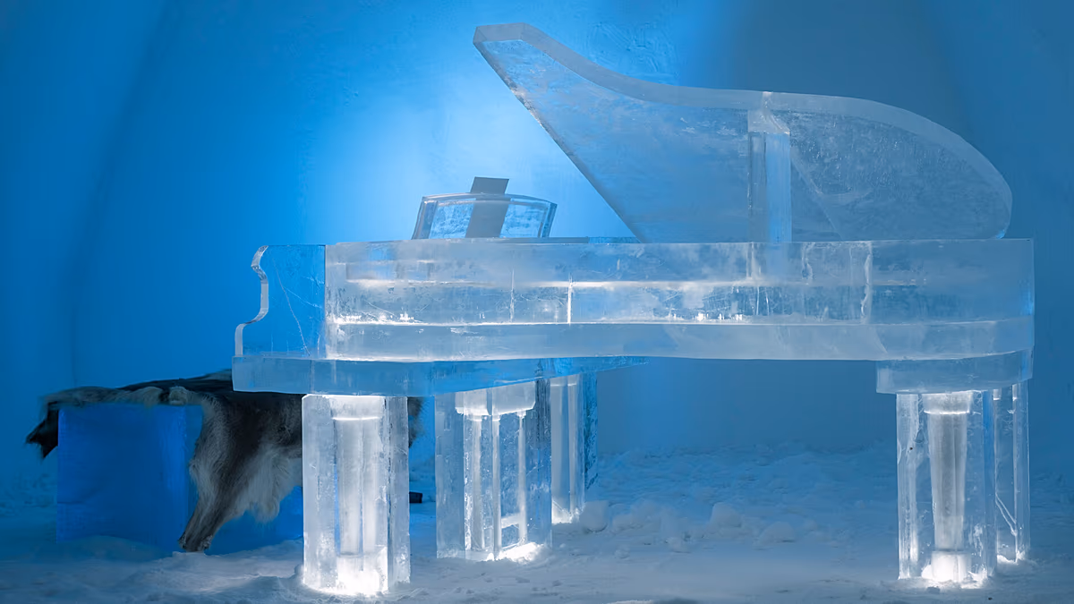 Dormiresti sul ghiaccio? Negli alberghi invernali che si sciolgono ogni primavera