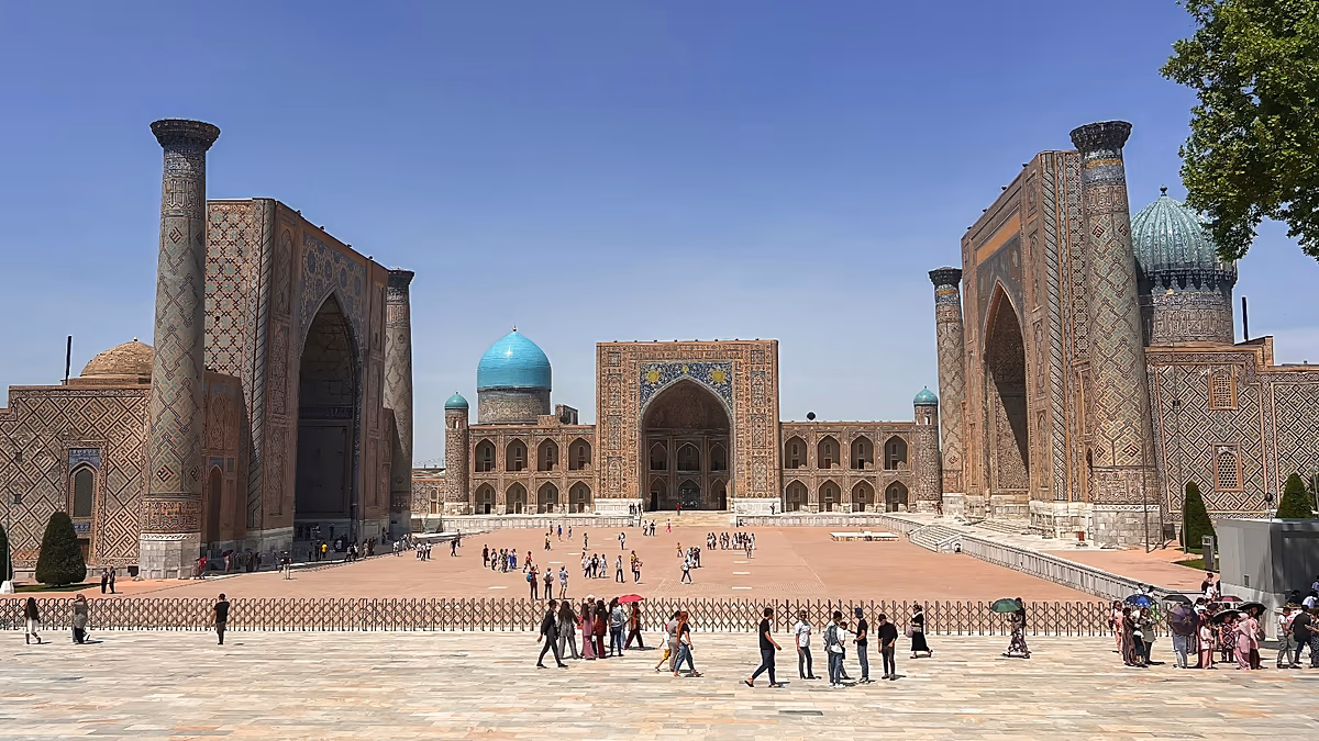 L'Uzbekistan punta a 12 milioni di turisti nel 2026 mentre l'intelligenza artificiale rimodella l'ospitalità
