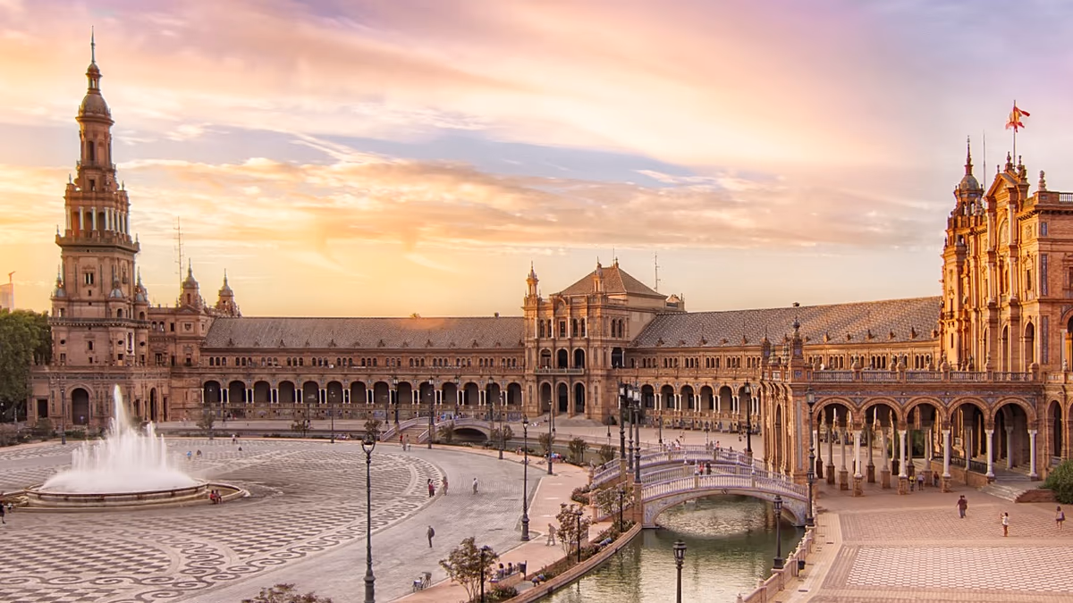 Come Siviglia si oppone a Madrid e Barcellona come città ospitante di grandi eventi