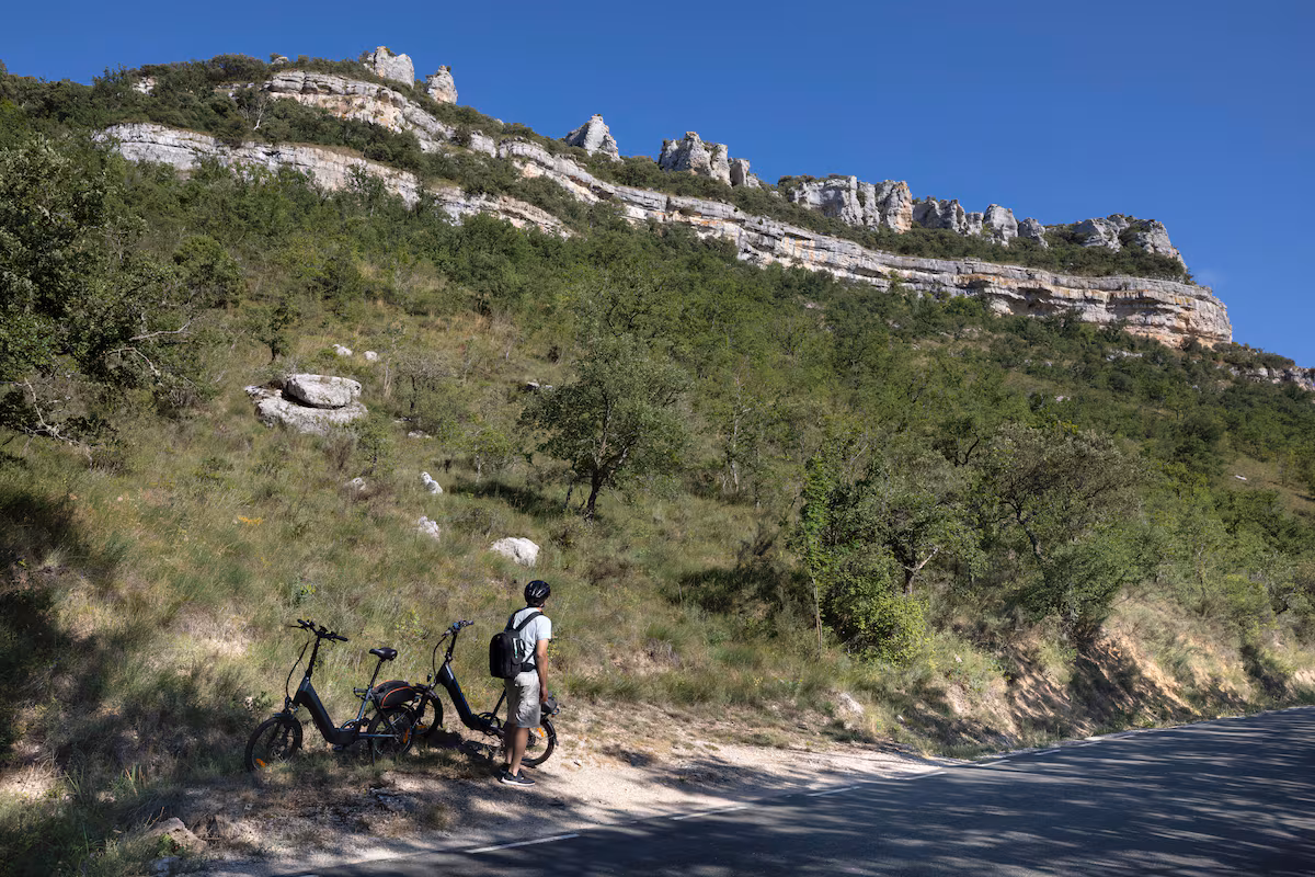 Guida al viaggio in bicicletta nel Sedano di Miguel Delibes: tra Ebro, romanico e letteratura