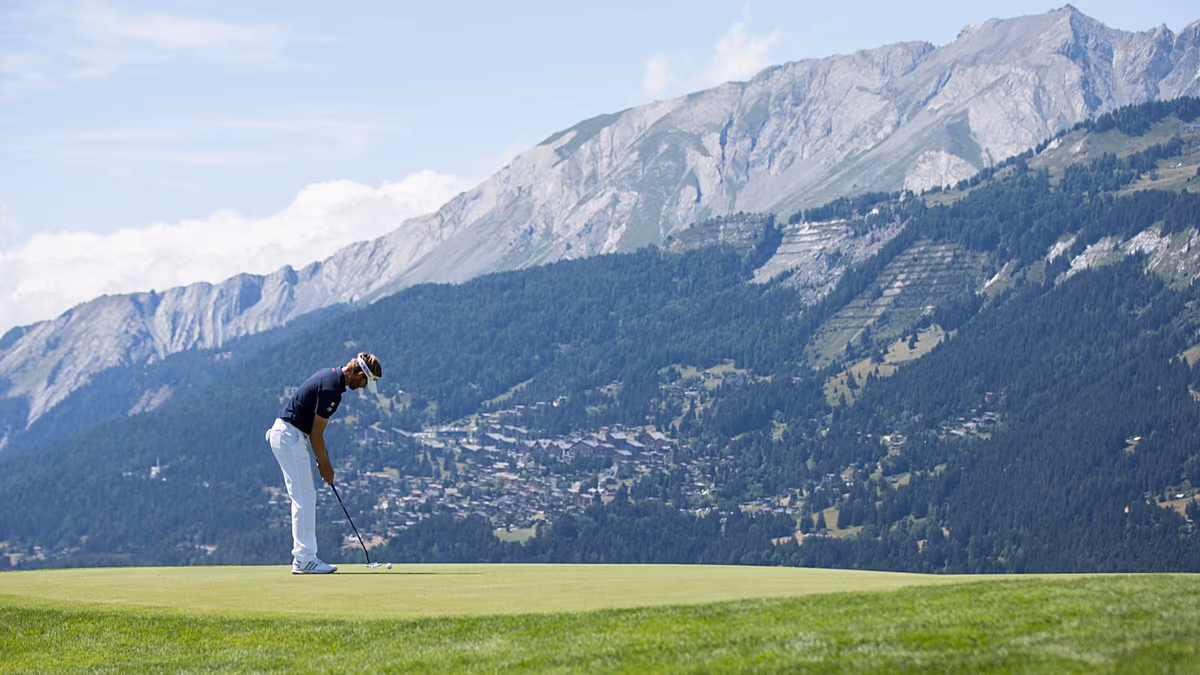 Playcation europee: stazioni sciistiche alpine dove si può anche giocare a golf