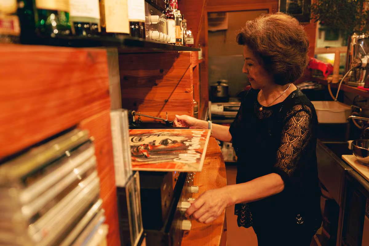 Guida a Tokyo: cosa vedere nei migliori bar jazz kissa della città