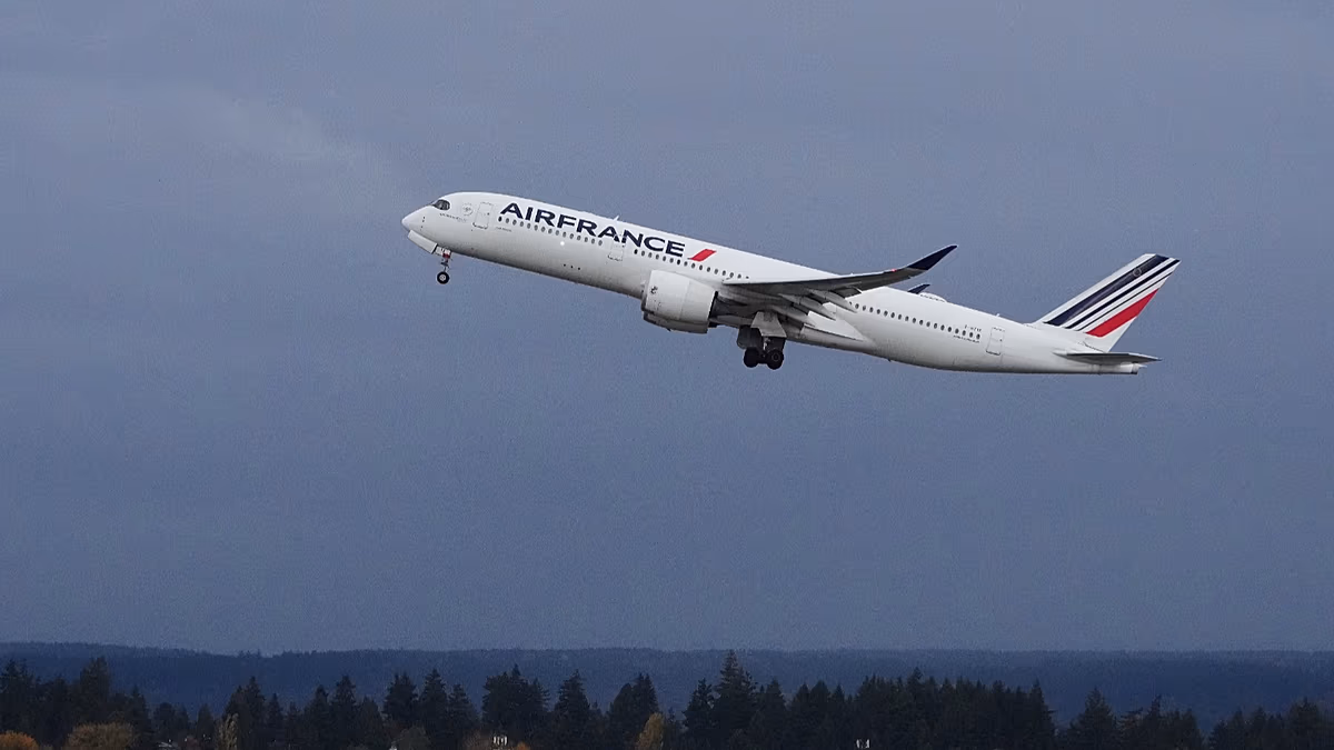 Voli Medio Oriente: Air France sospende le rotte per Riyadh, Dubai e Beirut